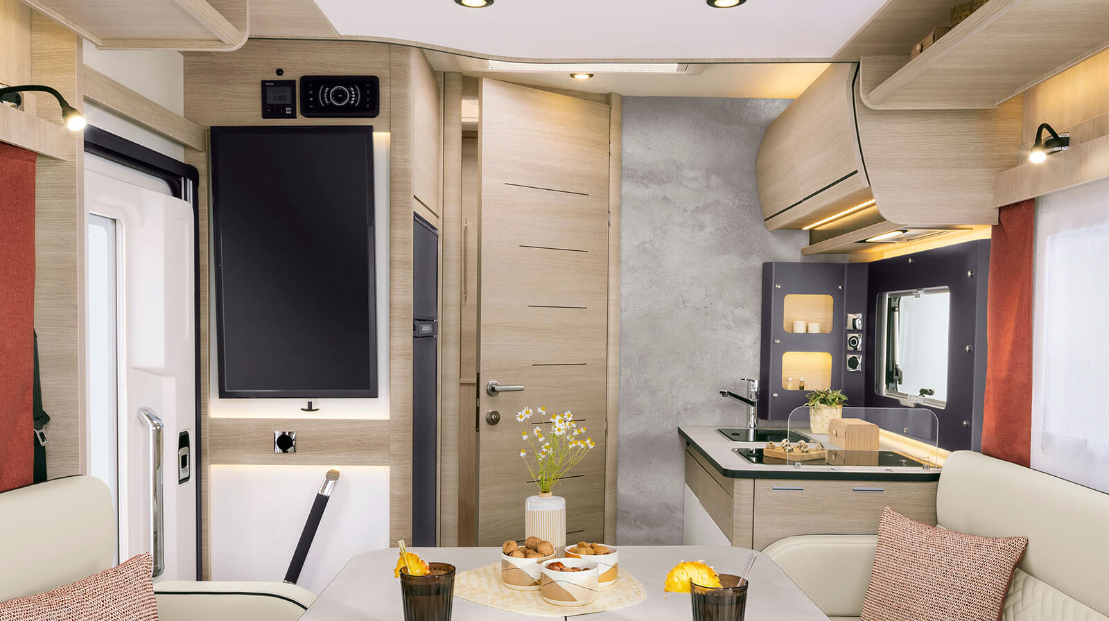 PHOTOS INTÉRIEURES RAPIDO Camping-car 606F