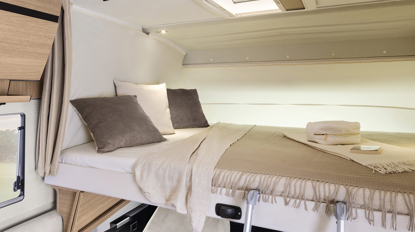 PHOTOS INTÉRIEURES RAPIDO Camping-car 8096dF