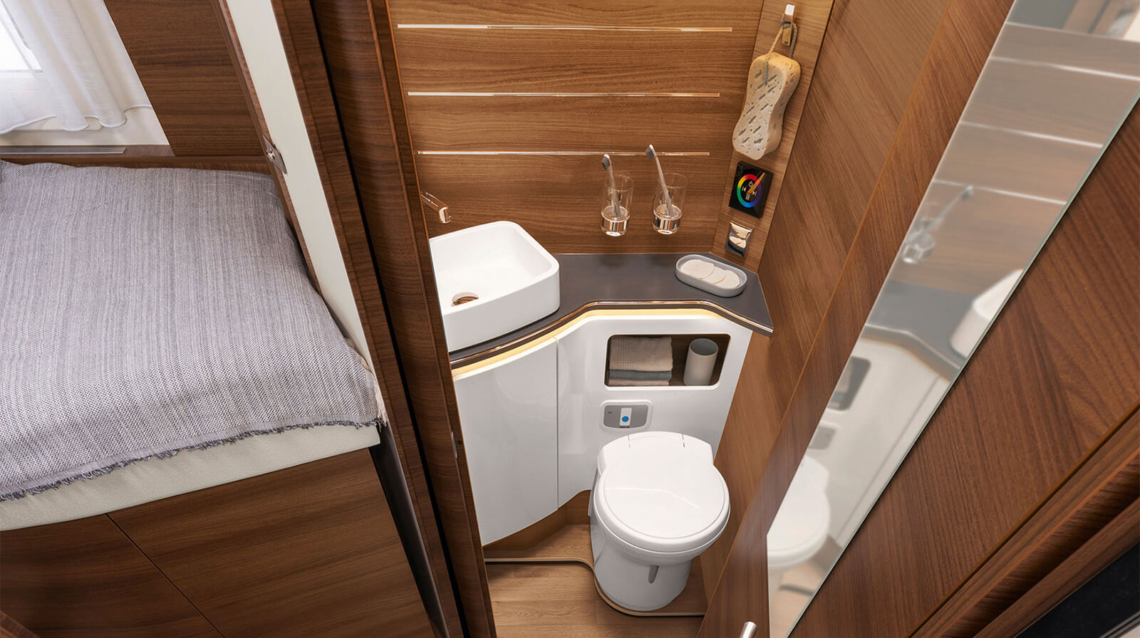 PHOTOS INTÉRIEURES RAPIDO Camping-car i66M TRUMA