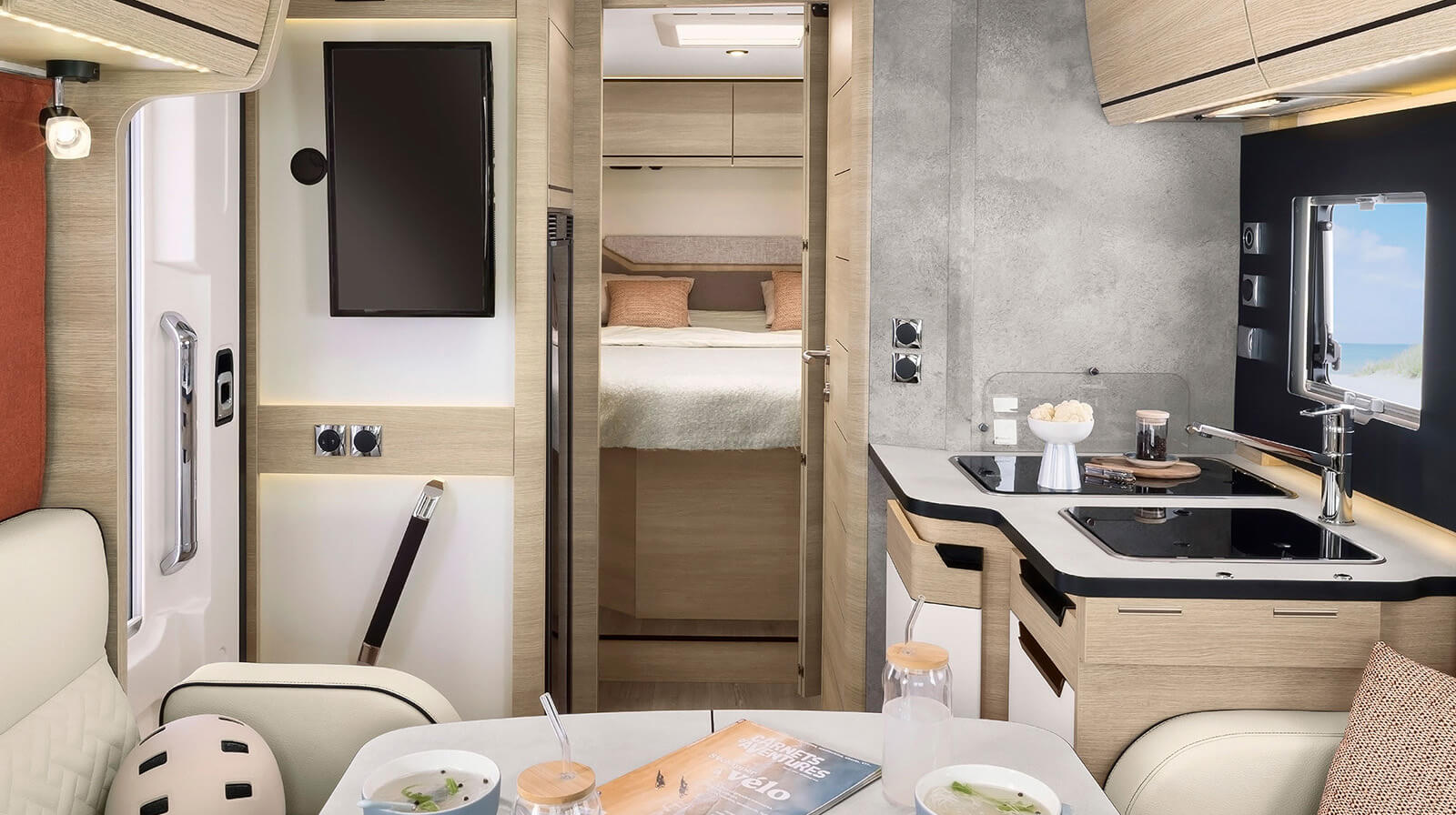 PHOTOS INTÉRIEURES RAPIDO Camping-car C86i