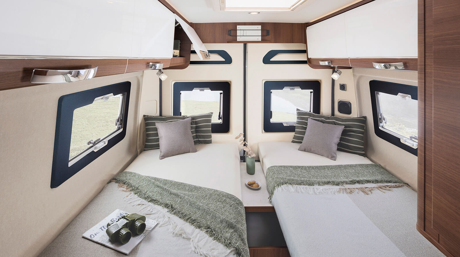 PHOTOS INTÉRIEURES RAPIDO Camping-car V68